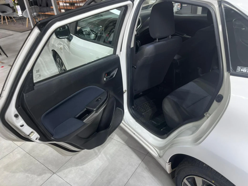 imagen 0 de vehiculo con id 2160